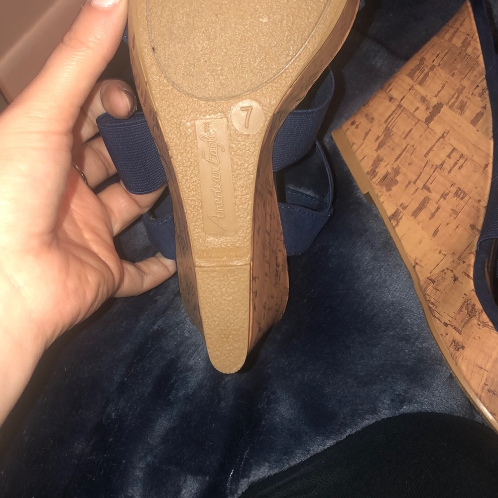 Heels - Picture 3 of 4